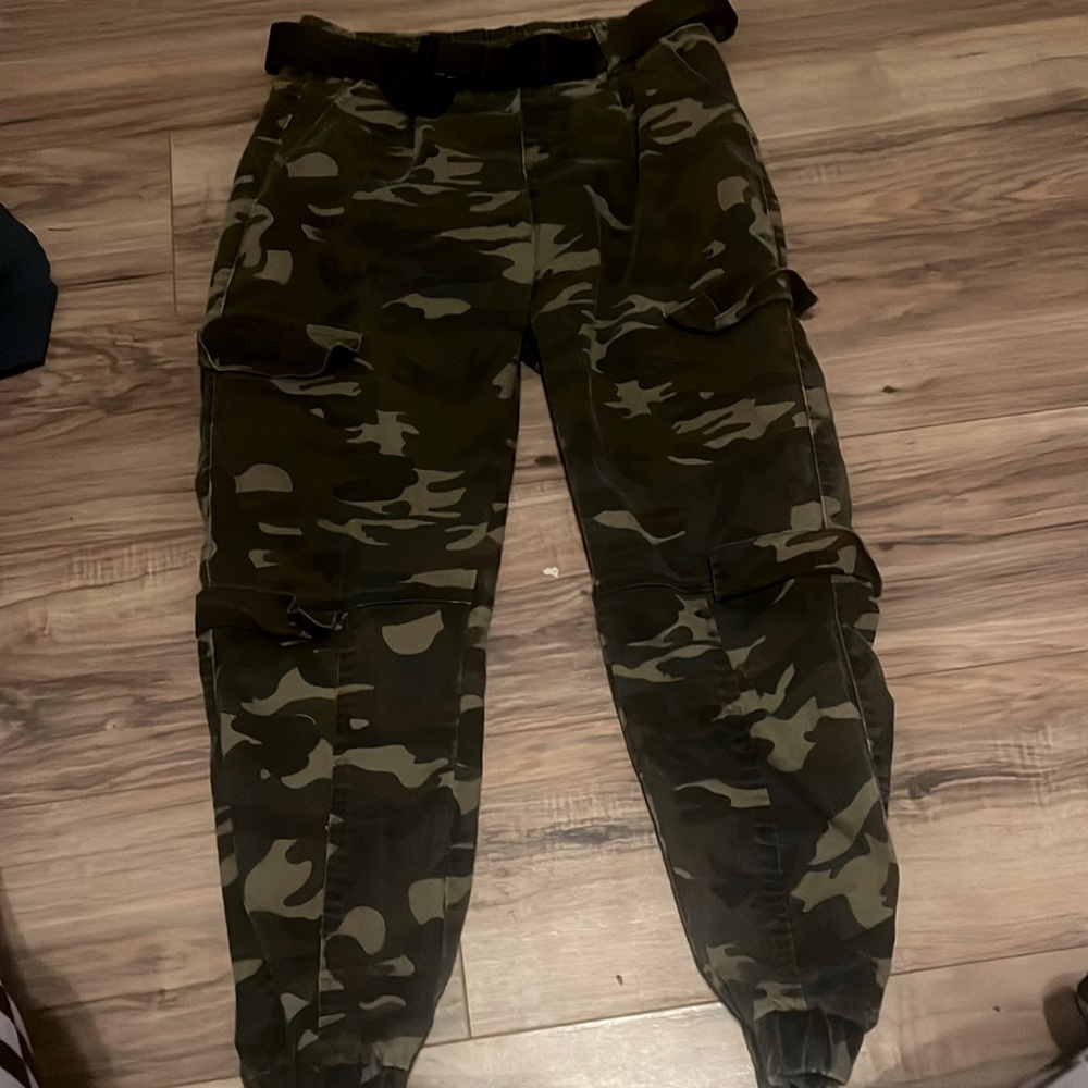 Camouflage joggers